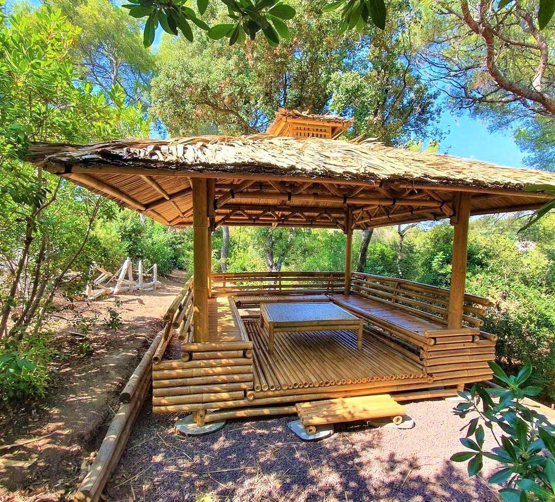 Gazebo 300x300 with Palm Roof - Create an Outdoor Relaxation Paradise