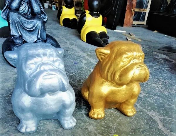 Bulldog sculpture for exterior resin, fibers and cement 50 cm