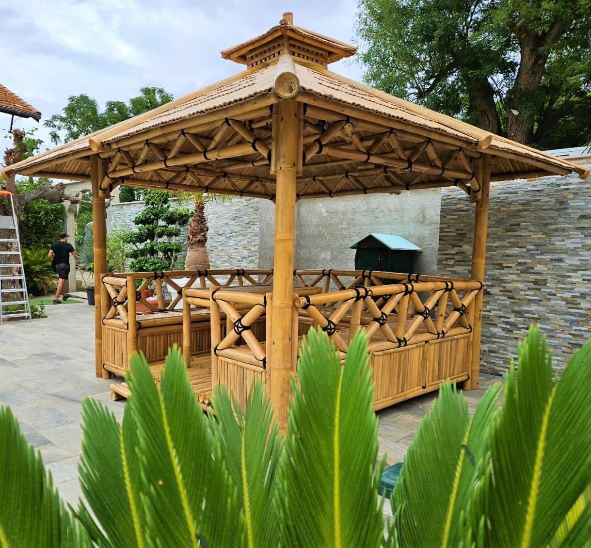 GAZEBO BAMBOU