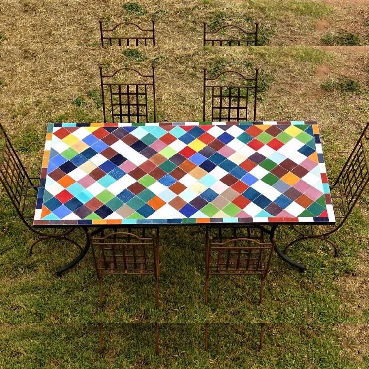 Table zellige circular multi color Length 200 cm Width 100 cm Height 75 cm